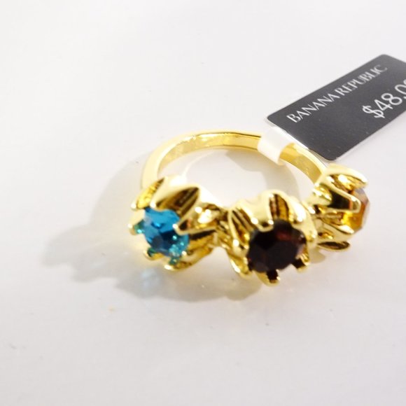 Banana Republic Roots of BR round Three Stone Crystal Ring 5 6 7 8 NWT 48 - Picture 8 of 9